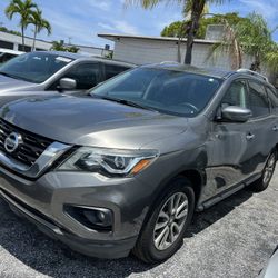 2018 Nissan Pathfinder