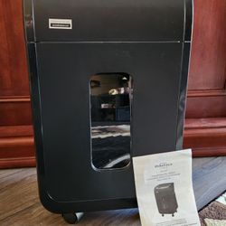 
Vida Teco
MaxShred OM1605Mi
Innovative Micro Cut Shredder