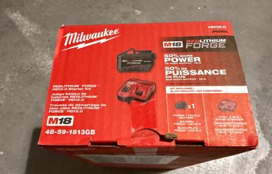 Milwaukee M18 12Ah forge battery and rapid charger