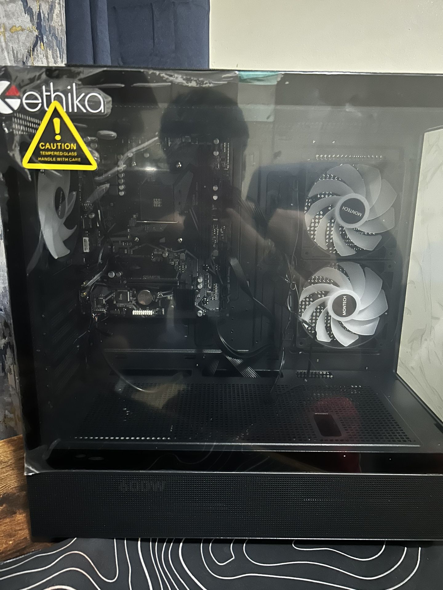 Montech Pc Case+Power Supply + Am4 Motherboard