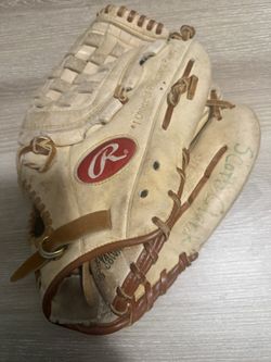 Men’s Large Rawlings Baseball Glove