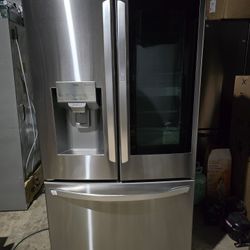 French Door Refrigerator 