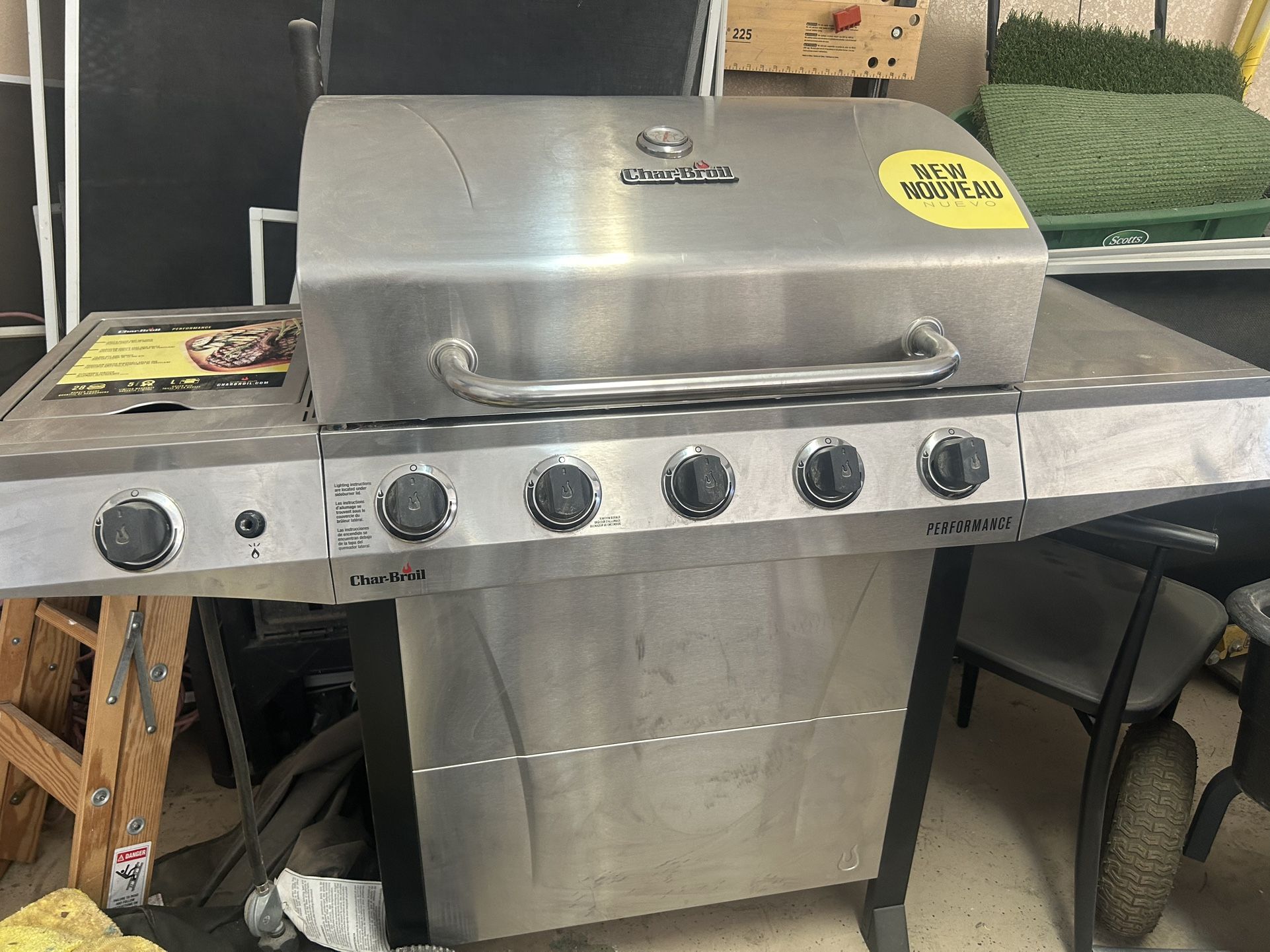 New Charbroil burner Propane Grill