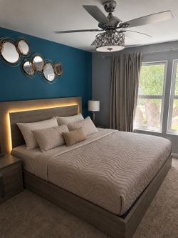 Rooms to-go-6 Piece Total package : 3 pc King Panel Bed • Gray Tall Chest • Gray Dresser • Gray Mirror • Gray Nightstand (2)