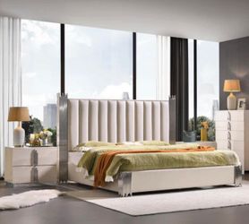 Modern Art Deco Upholstered Bed with Chrome Accents Queen Size Bed