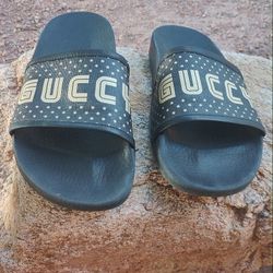 Gucci Slides - Size 7