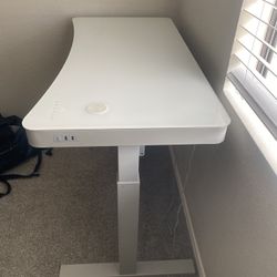 Stand Up Desk Electric White glass Wireless Charger 