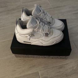 Air Jordan 4 Pure Money