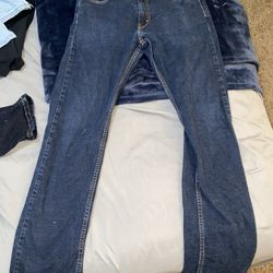 Levi 513 30 x 32  Slim Jeans
