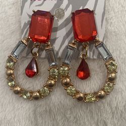 NICE LADIES EARRINGS