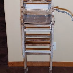 Early 1900s Antique Best Made Foldable Double Bench Wringer 1900s Vintage 