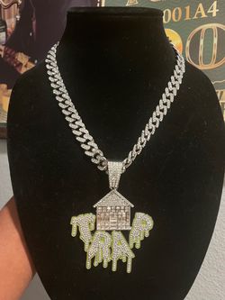 Trap house chain