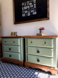 Nightstands/ Side Tables