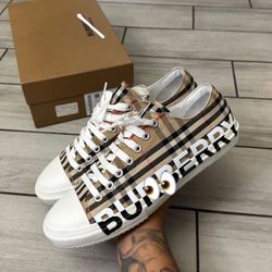 Burberry Shoes 