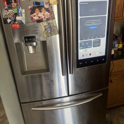 smart refrigerator$ 500 o o