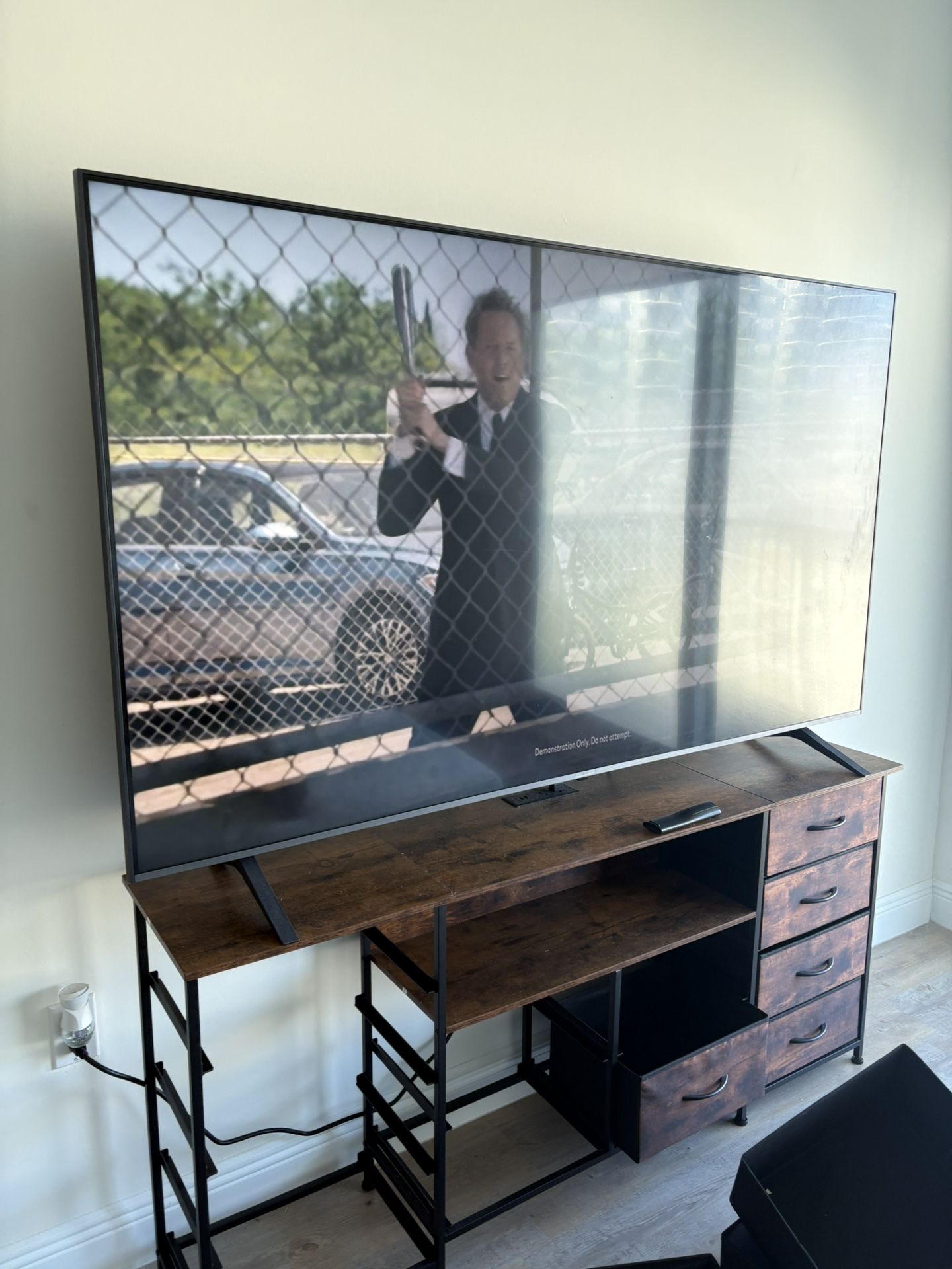 Smart Tv 75inch