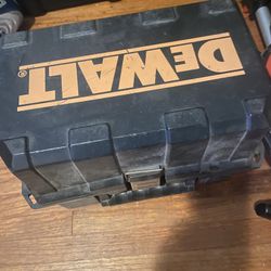 Dewalt Automatic Level and Walking Measuring Wheel