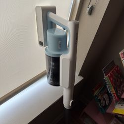 Selling A Electric Vaccum 