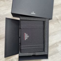 Omega Speedmaster Box