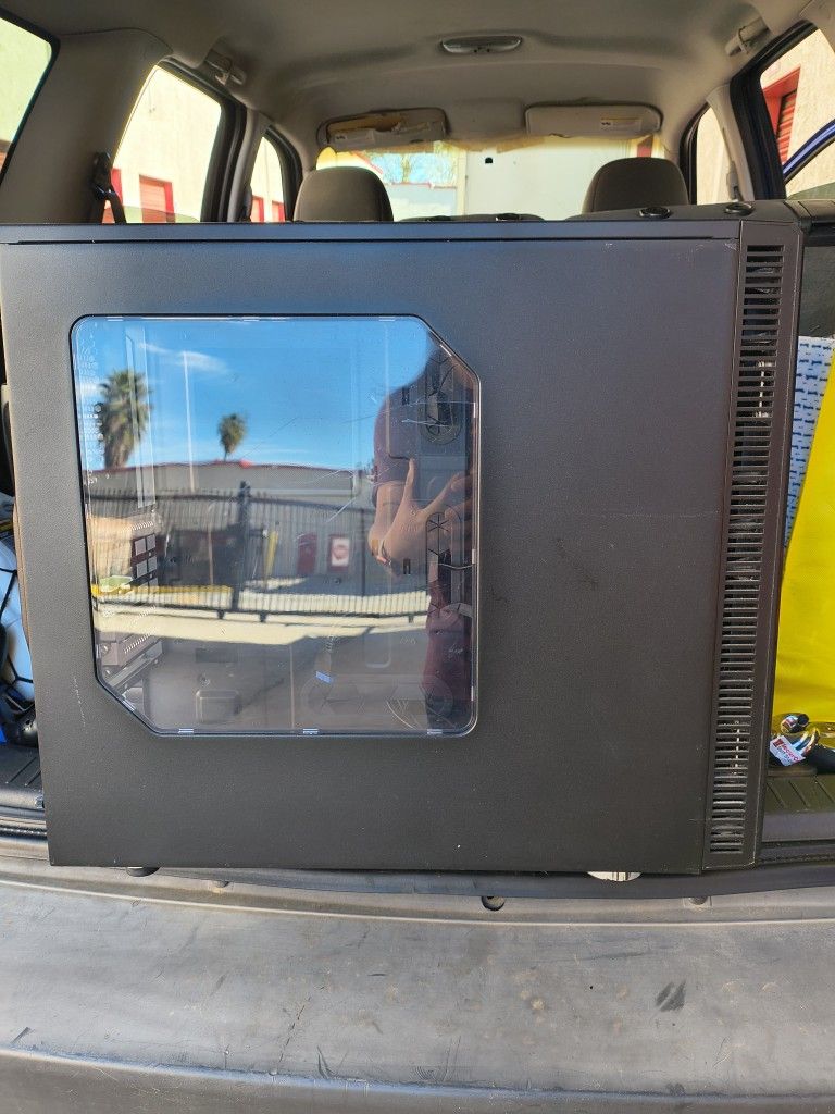 Fractal Design Computer Case