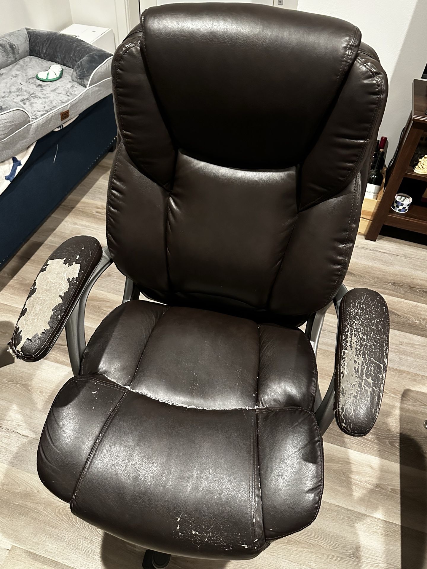Office leather chair