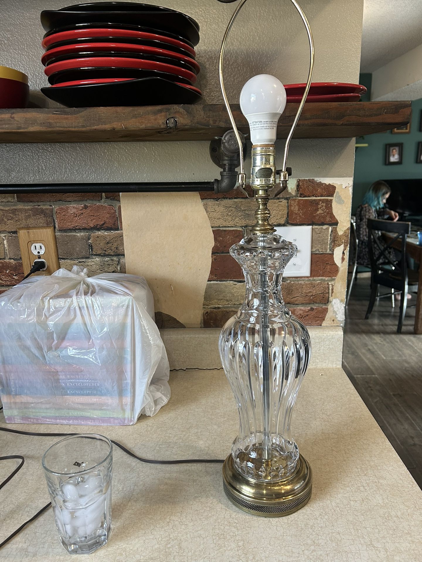 Vtg Brass And Crystal Lamp