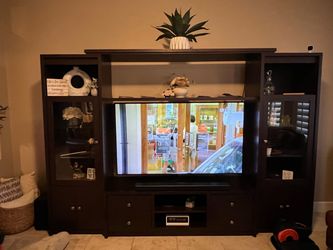 Wall Unit - FREE