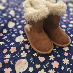 Boots Girl 