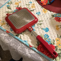 Stovetop Sandwich Maker