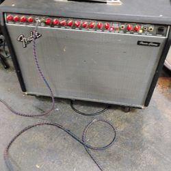 Fender Power Chorus 2-Channel 2 x 65-Watt 2x12