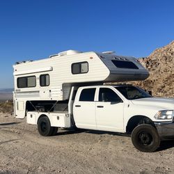 Lance Camper 