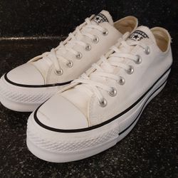Converse Platform women 8 Great Condition Z