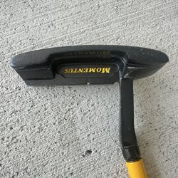 Momentus Golf Club Heavy putter