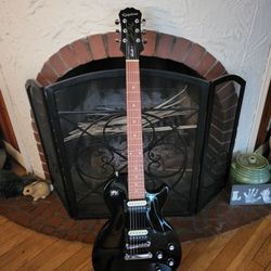 Epiphone Les Paul Studio LT - (contact info removed)0891 - W / Hard Shell  Case 