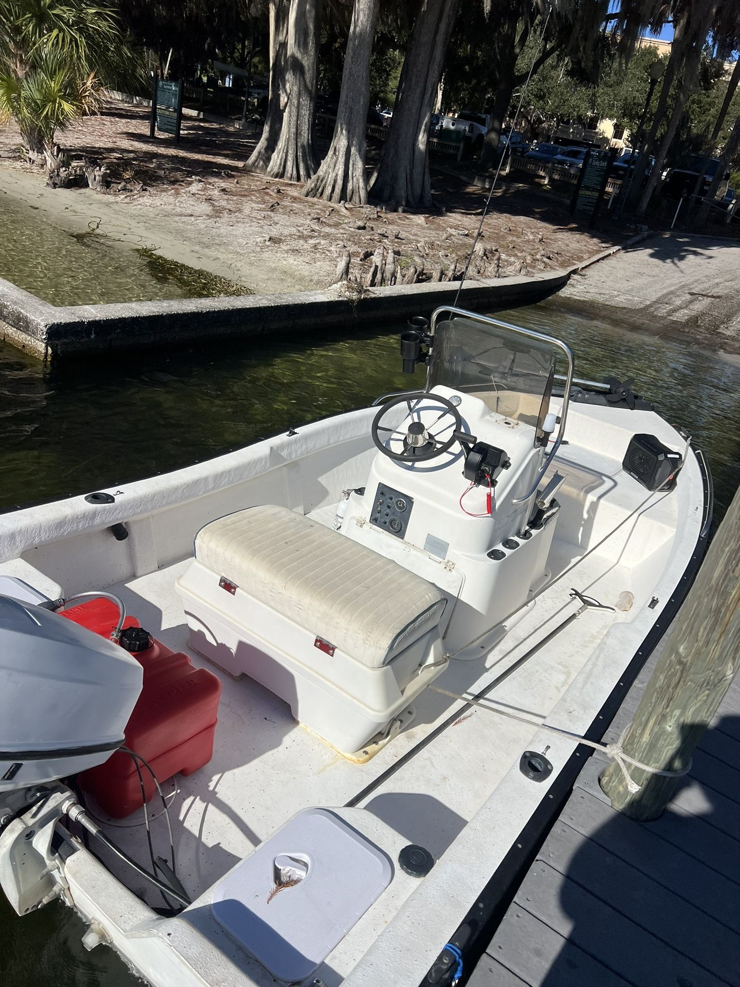 2000 Palm Beach Whitecap 16 Foot