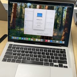 MacBook Pro 13” Apple M1  Chip 16GB RAM 256GB  