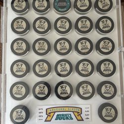 27 Mighty Duck Pucks Signed (1(contact info removed))