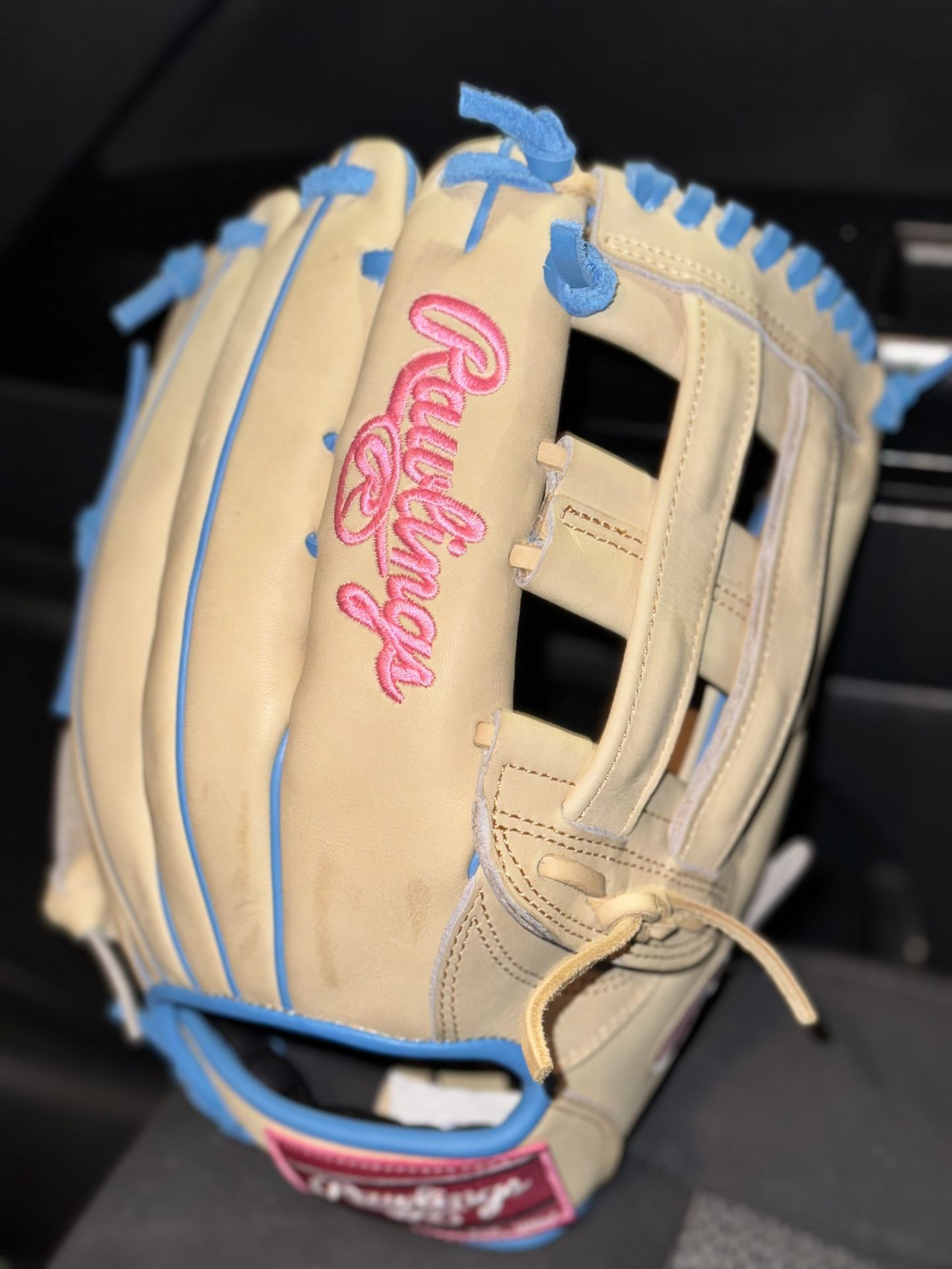 Rawlings 12.75” Heart Of The Hide R2G Series Glove 2025