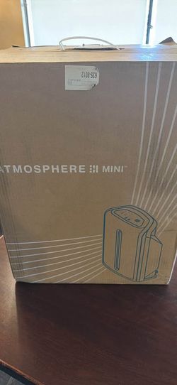 Atmosphere mini air treatment system purifier by Amway brand new in box never taken out