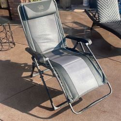 Timber Ridge Folding Chair