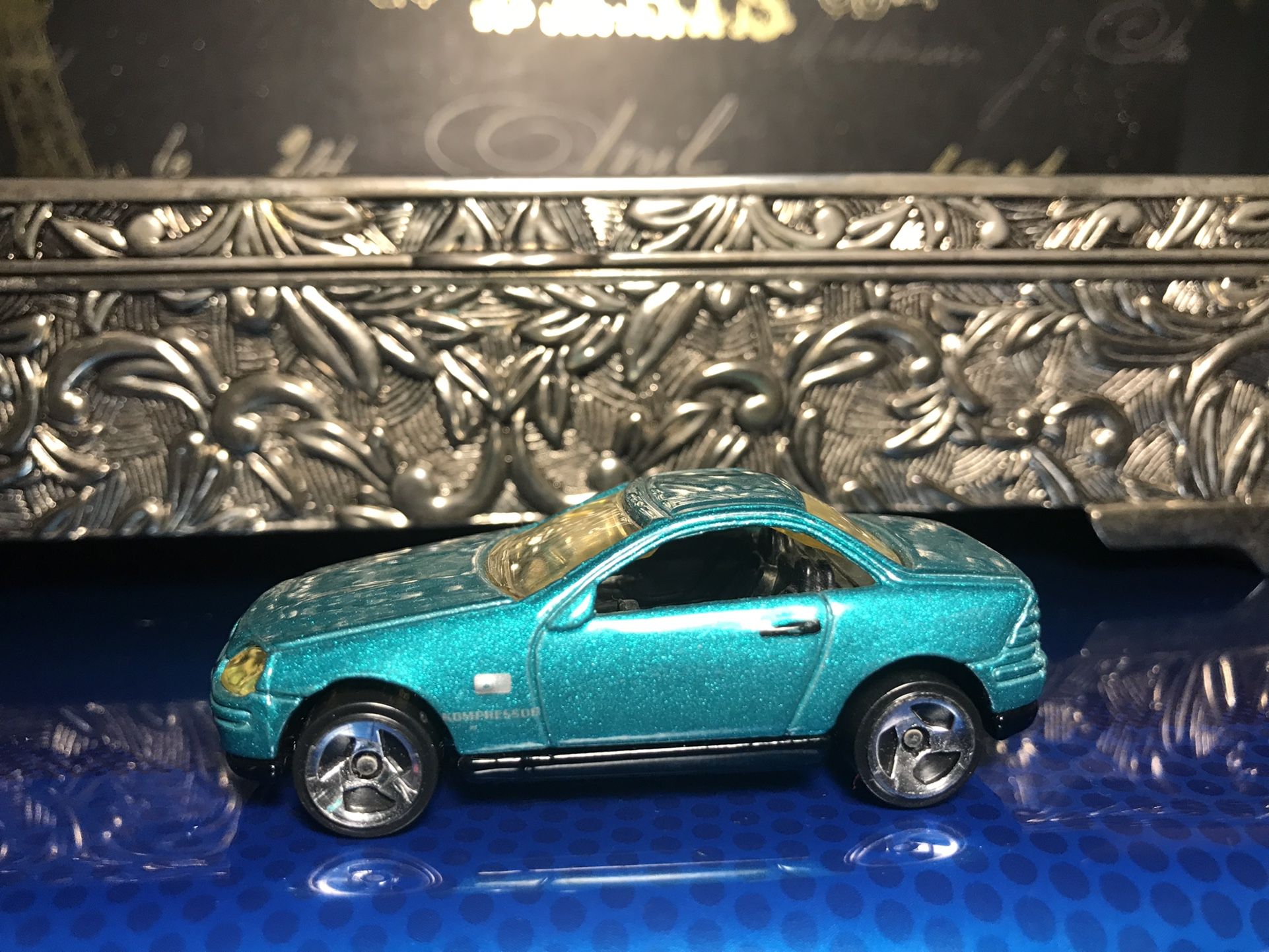 Vintage 1999 Hot Wheels Collector MERCEDES SLK Scale 1 64 for Sale