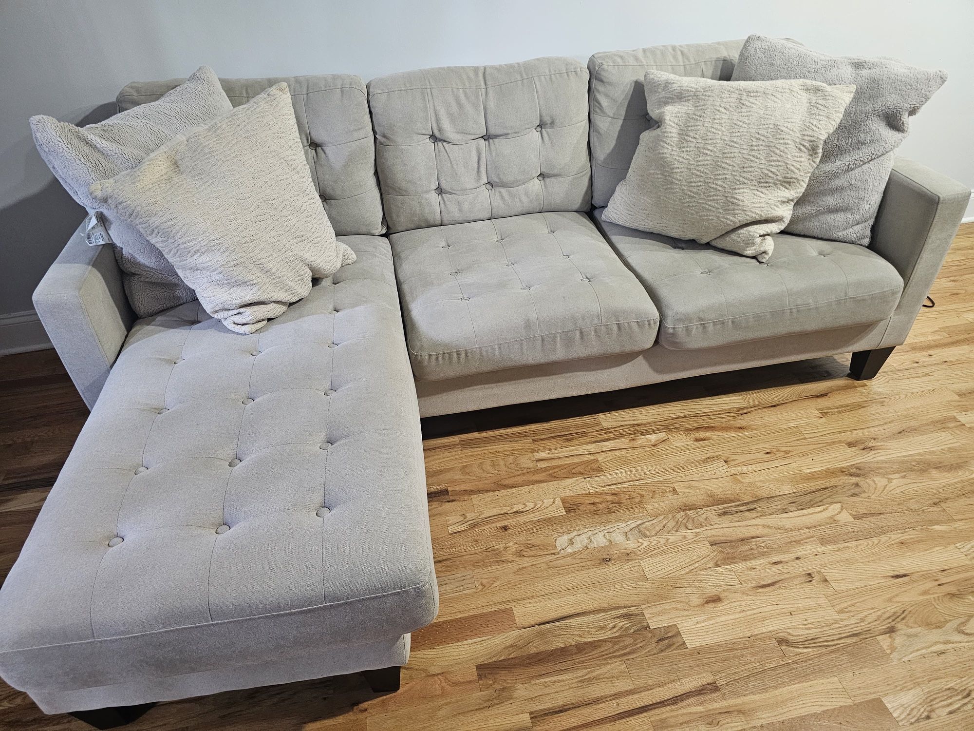 Ashley Couch Excellent Condition 