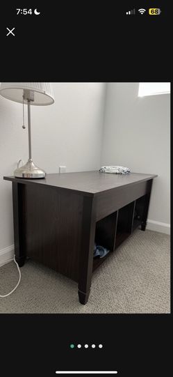 Lift Top Coffee Table(great Condition)