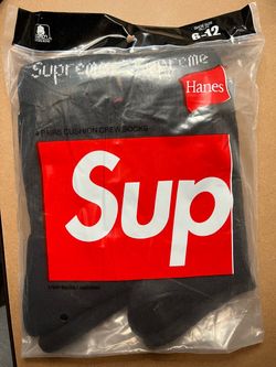 Supreme x Hanes black supreme socks