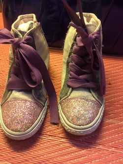 Dora explore Hightop Glitter sneakers purple white pink gray!Size 12