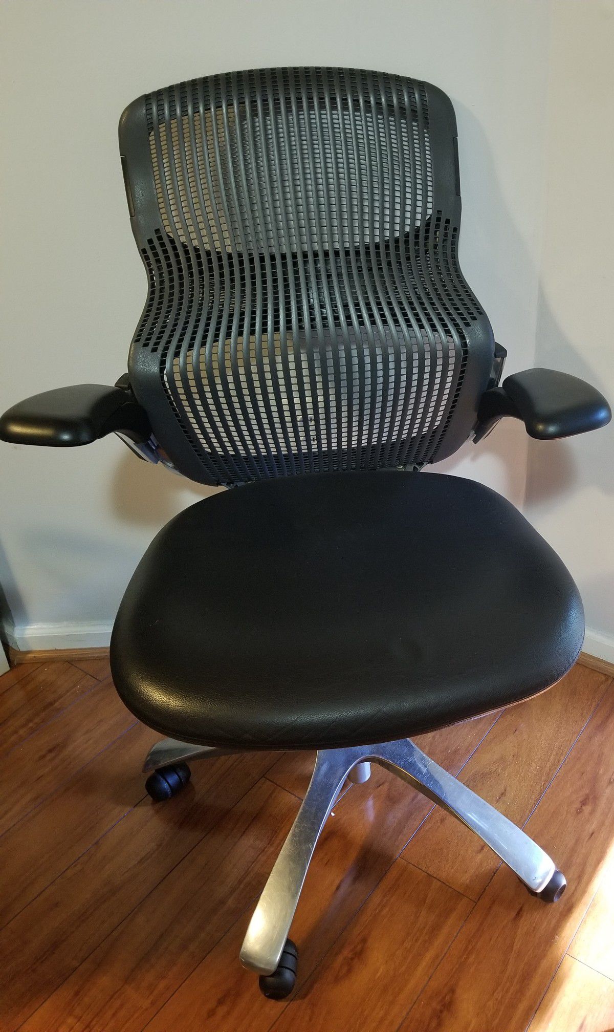 Office chair- FREE!