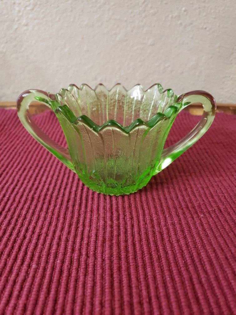 Vaseline Glass Sugar Bowl