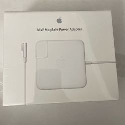 Apple MC556LL/B 85W MagSafe Power Adapter - White