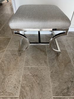 Fabric bench with chrome