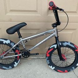 Peewee Elite Bmx